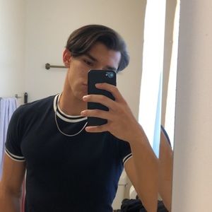 Meet your Posher, Luis